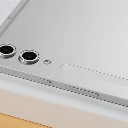samsung-galaxy-tab-s10-plus-sliver-7-638640920497296640-750x500-cuonglamstudio