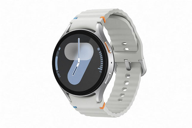 samsung-galaxy-watch7-44mm-bac-1-750x500-cuonglamstudio